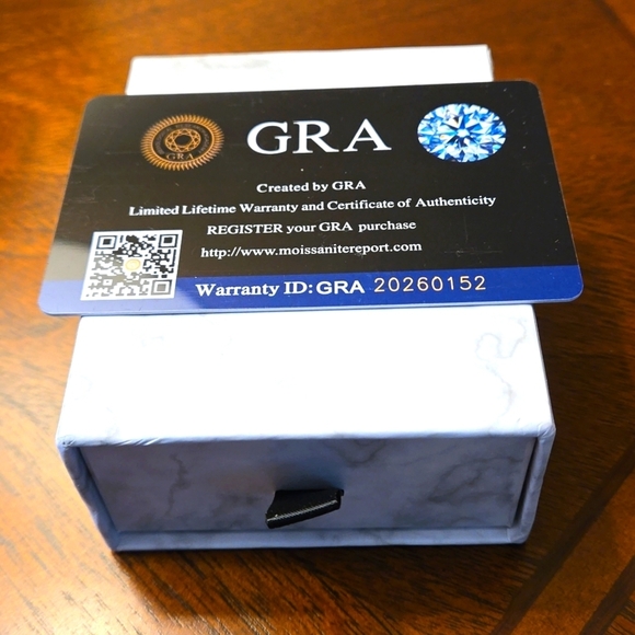 LOVESSOM S925 Sterling Silver Heart-Shaped Moissanite Drop Earrings Nickle free - Picture 5 of 9